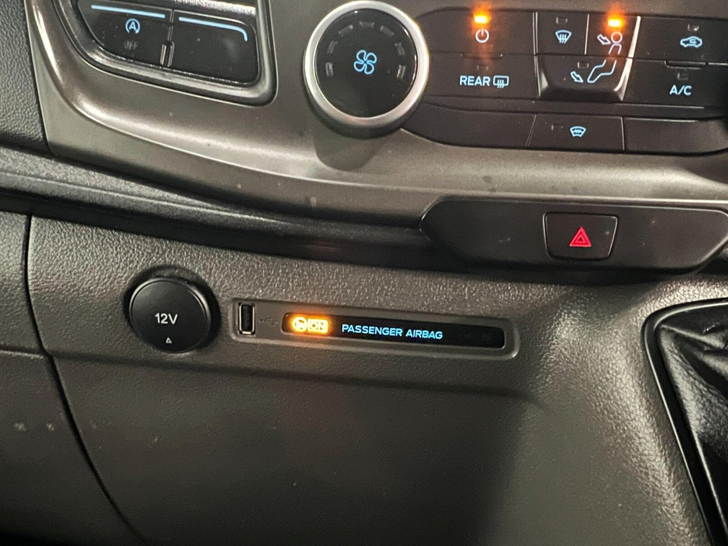 Used Ford Transit Custom 2022 for sale - 76873379: Photo 16