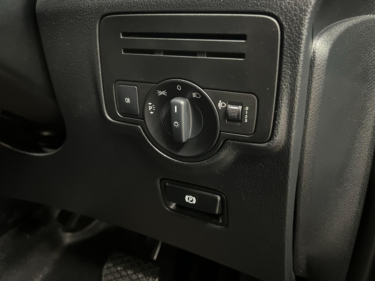 Used Mercedes-Benz Vito 2022 for sale - 75902280: Photo 12