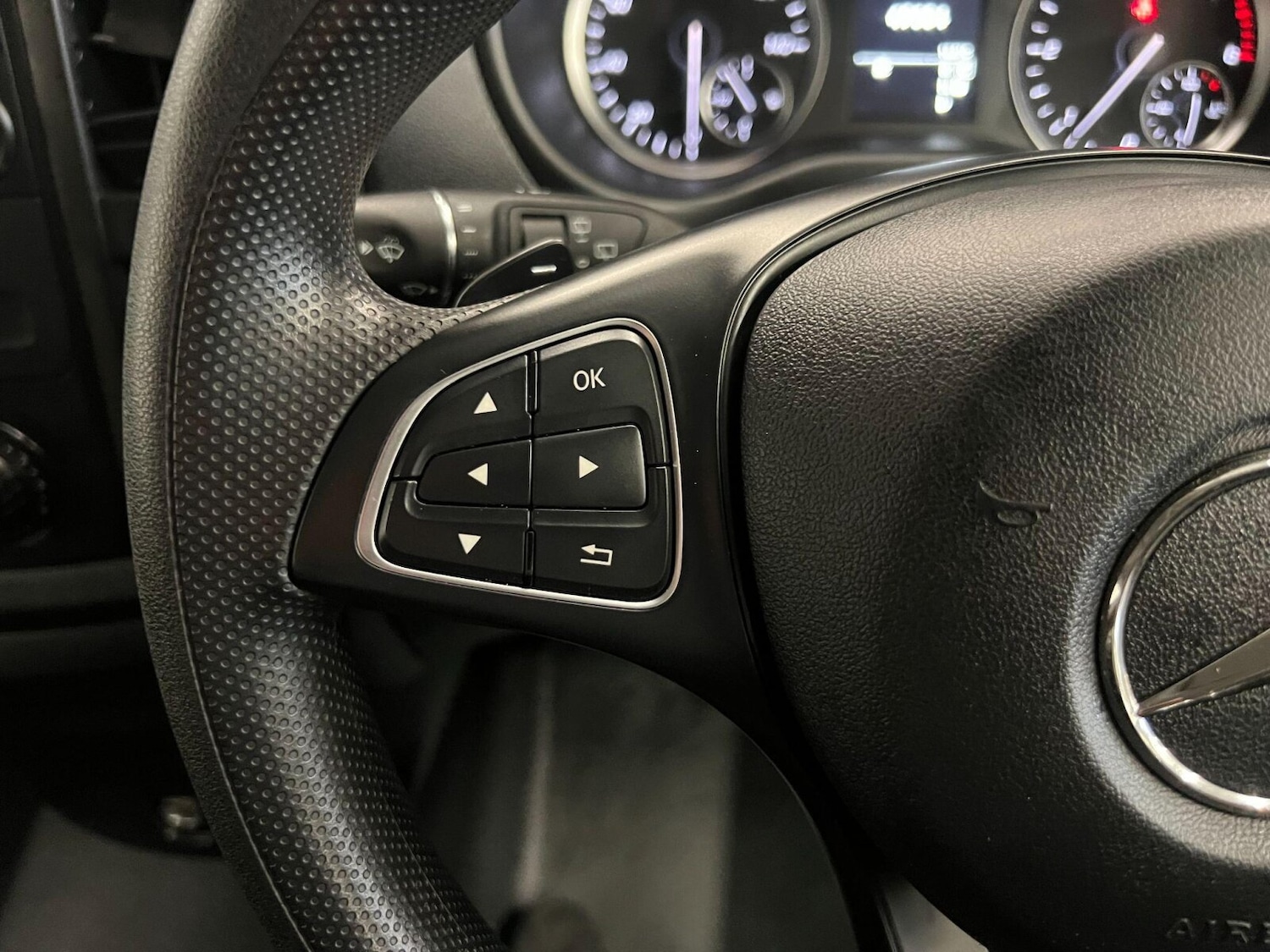 Used Mercedes-Benz Vito 2022 for sale - 75902280: Photo 14