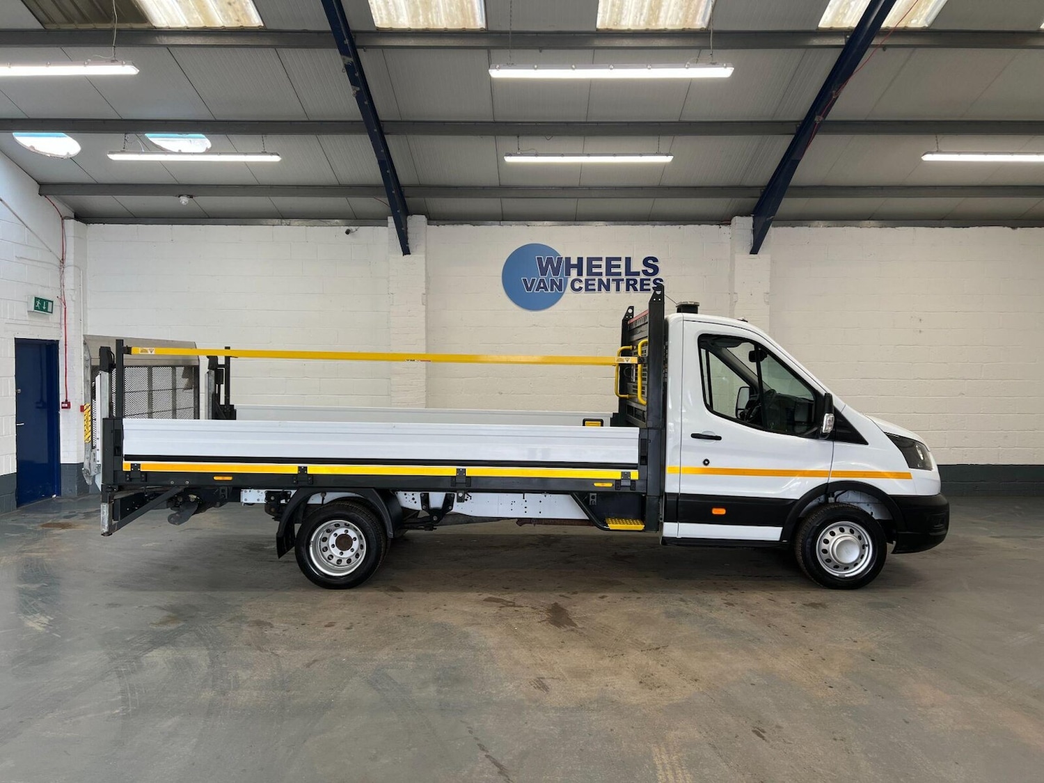 Used Ford Transit 2024 for sale - 76870900: Photo 8