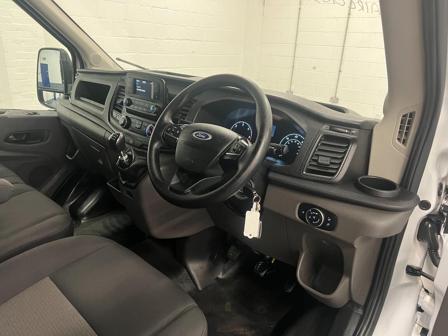 Used Ford Transit 2023 for sale - 76233998: Photo 25