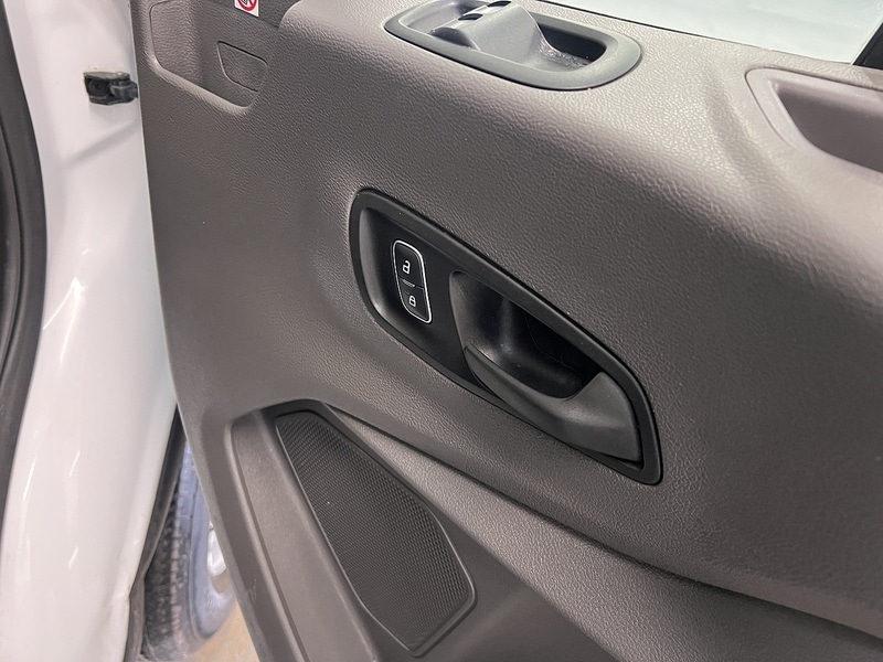 Used Ford Transit 2021 for sale - 76904123: Photo 13