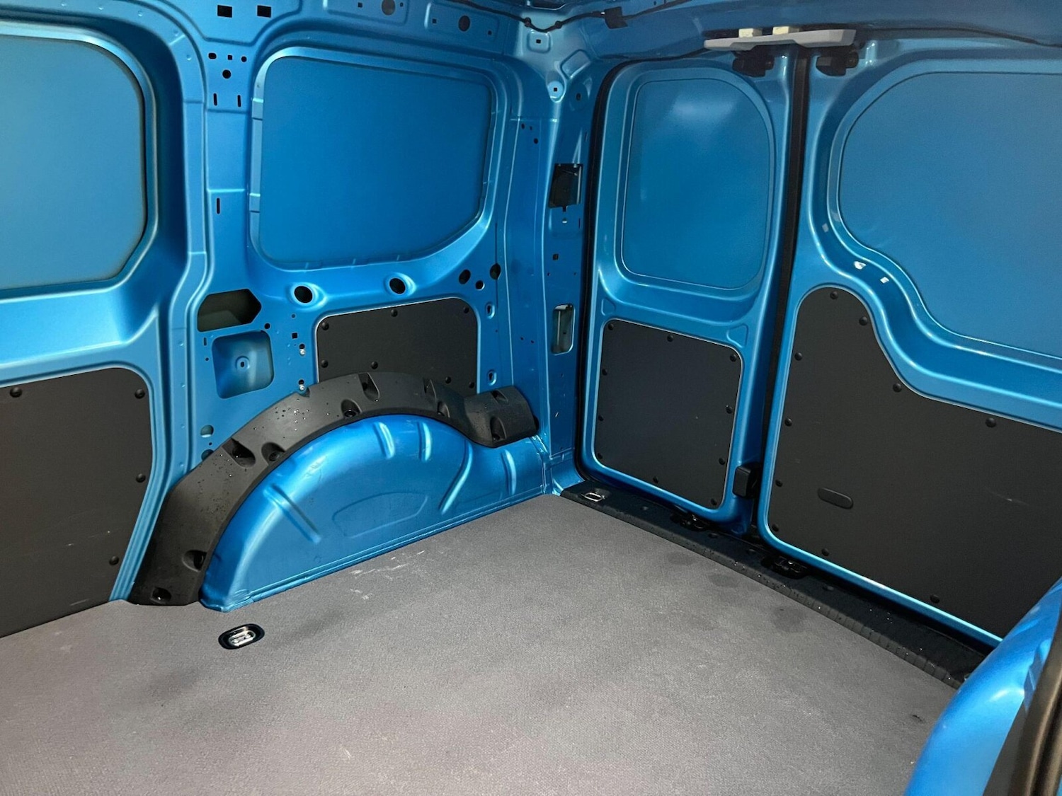 Used Ford Transit Connect 2025 for sale - 76178061: Photo 33