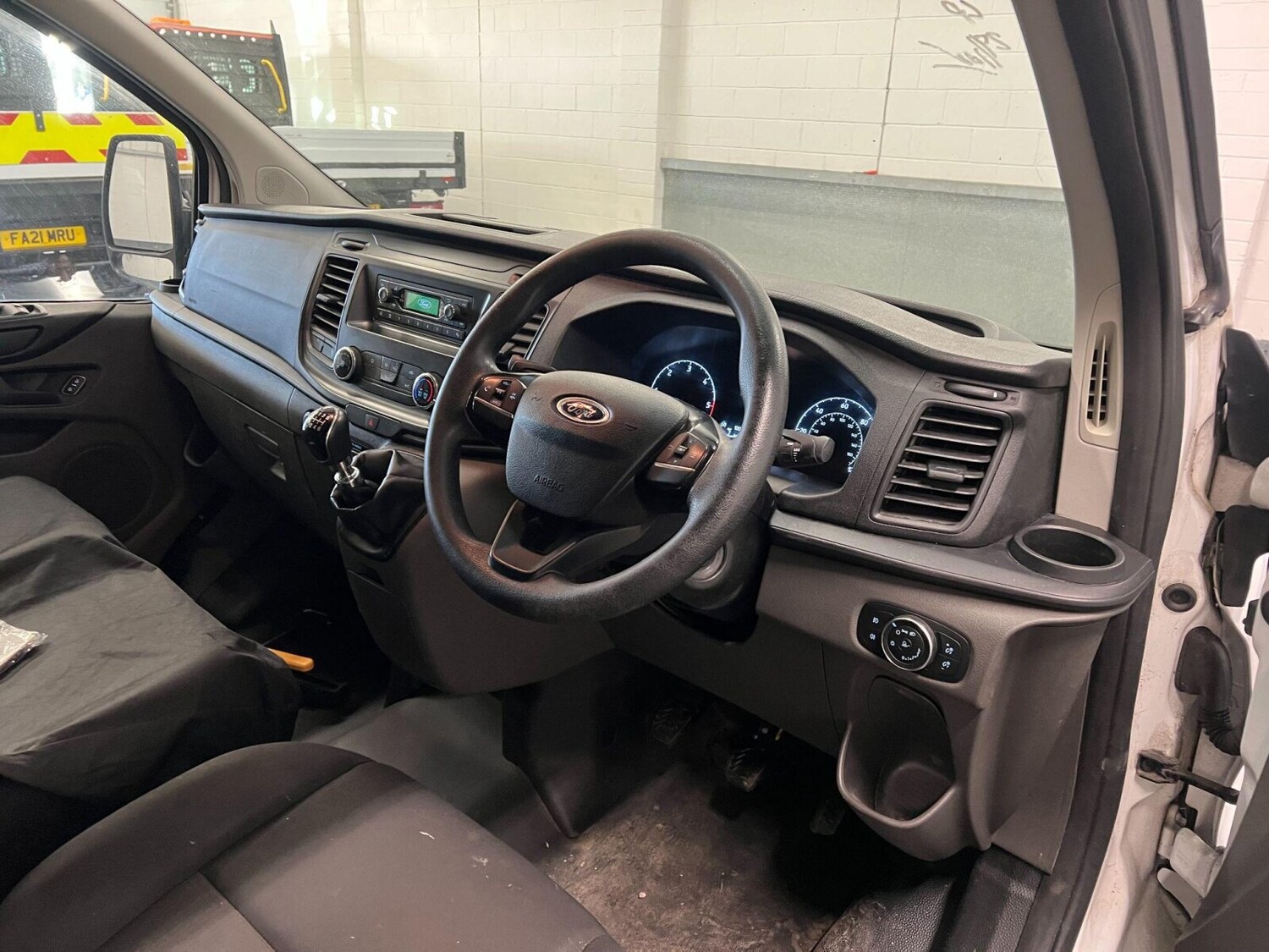 Used Ford Transit Custom 2020 for sale - 76640307: Photo 6