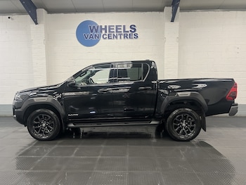 Used Toyota Hilux 2025 for sale - 79334987: Photo