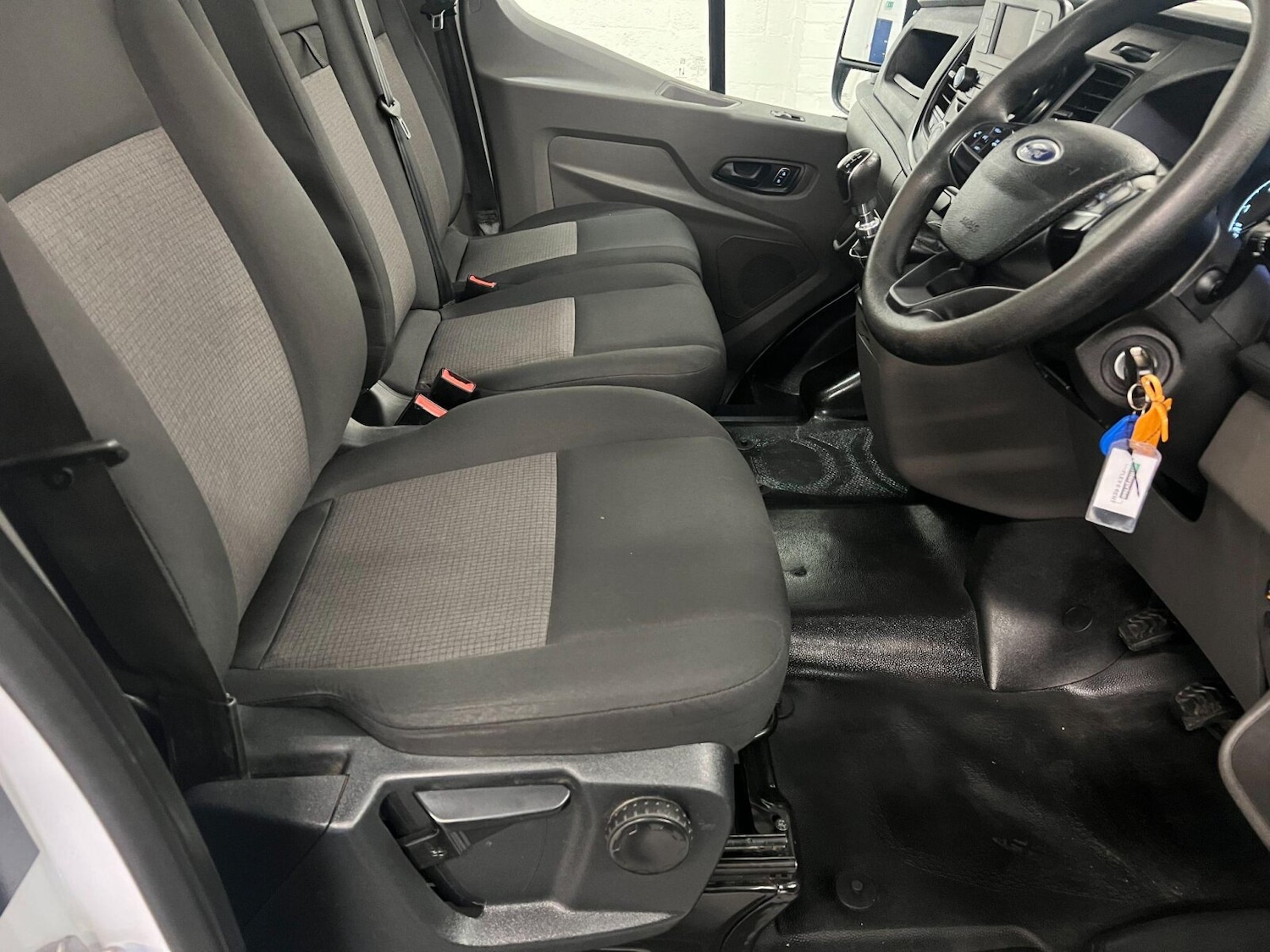 Used Ford Transit 2022 for sale - 76233983: Photo 14