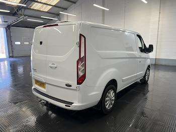 Used Ford Transit Custom 2024 for sale - 79468747: Photo