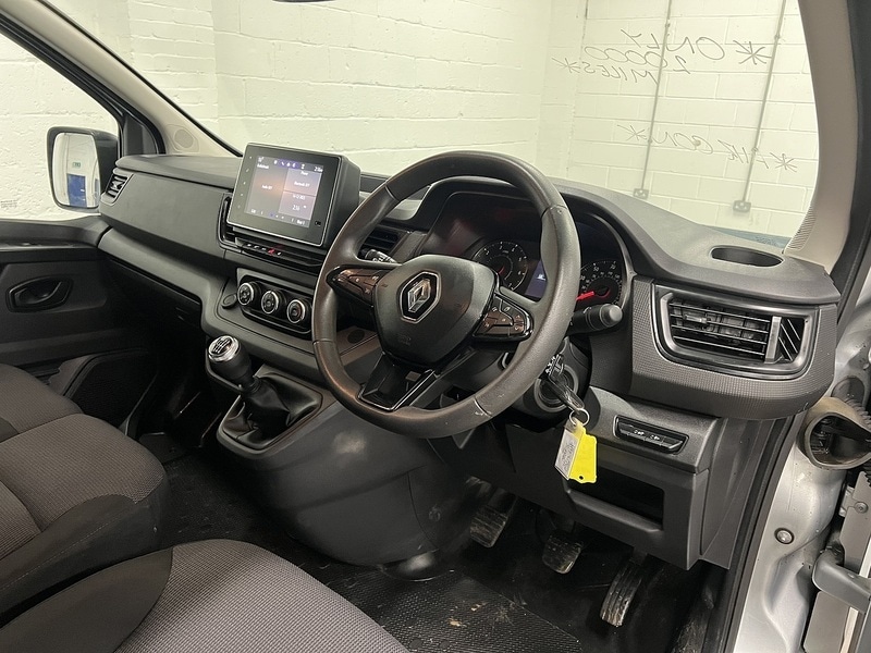 Used Renault Trafic 2023 for sale - 76904268: Photo 11