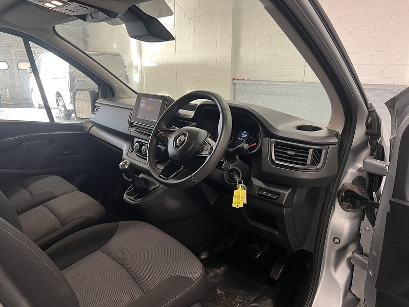 Used Renault Trafic 2023 for sale - 76904268: Photo 6