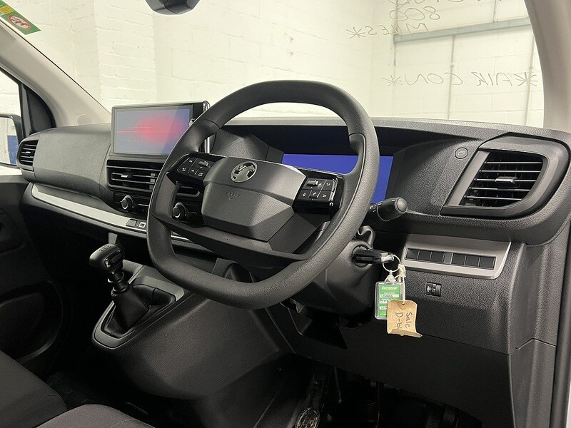 Used Vauxhall Vivaro 2024 for sale - 77404572: Photo 11