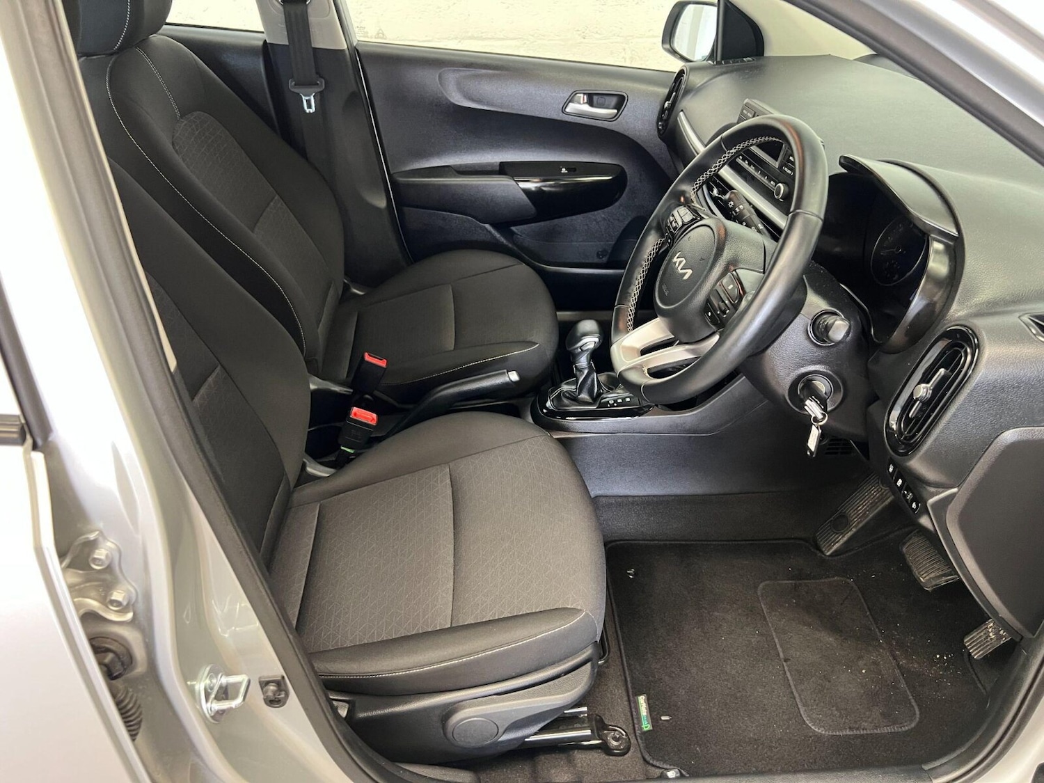 Used Kia Picanto 2023 for sale - 76528885: Photo 11