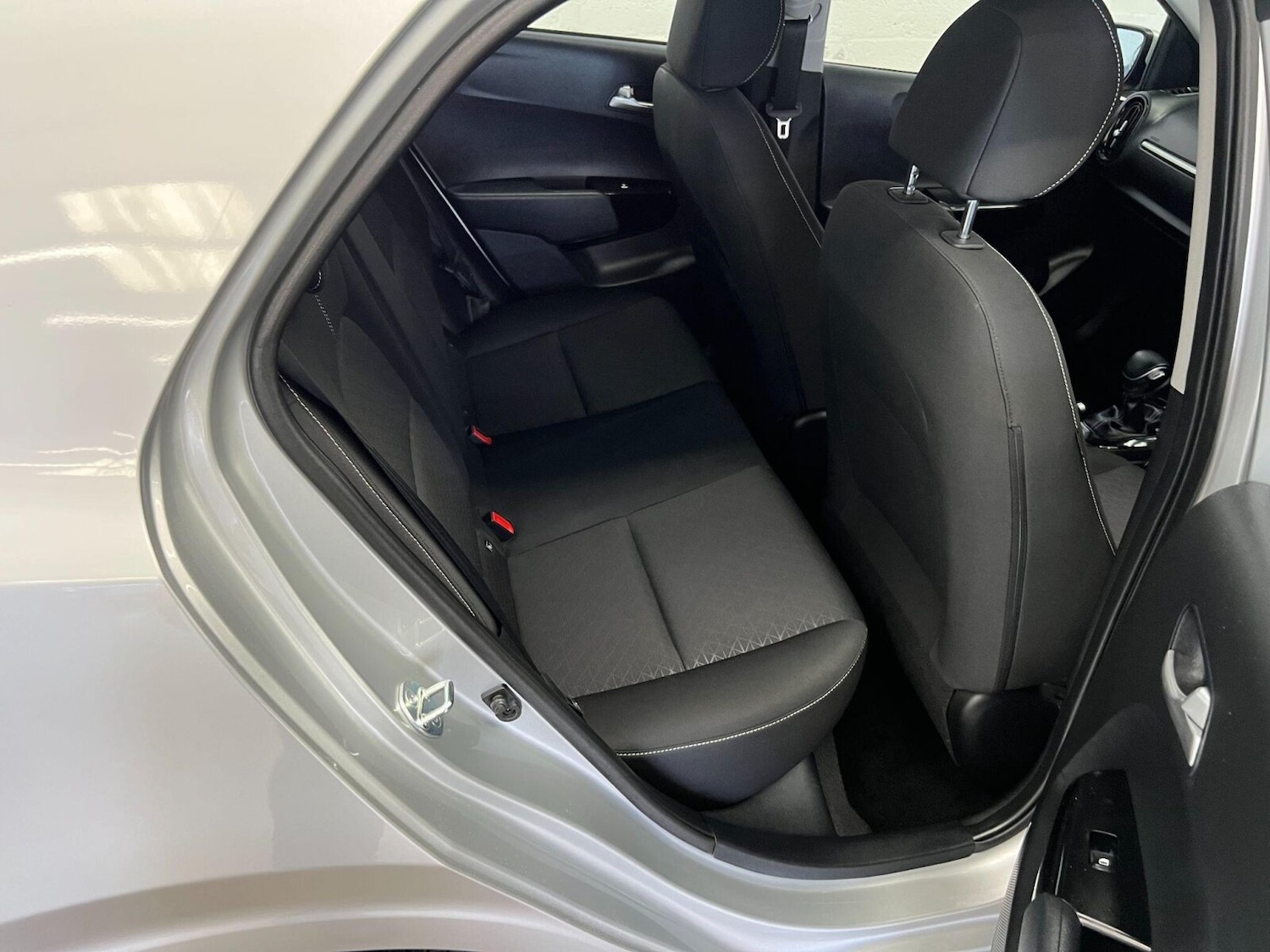 Used Kia Picanto 2023 for sale - 76528885: Photo 13