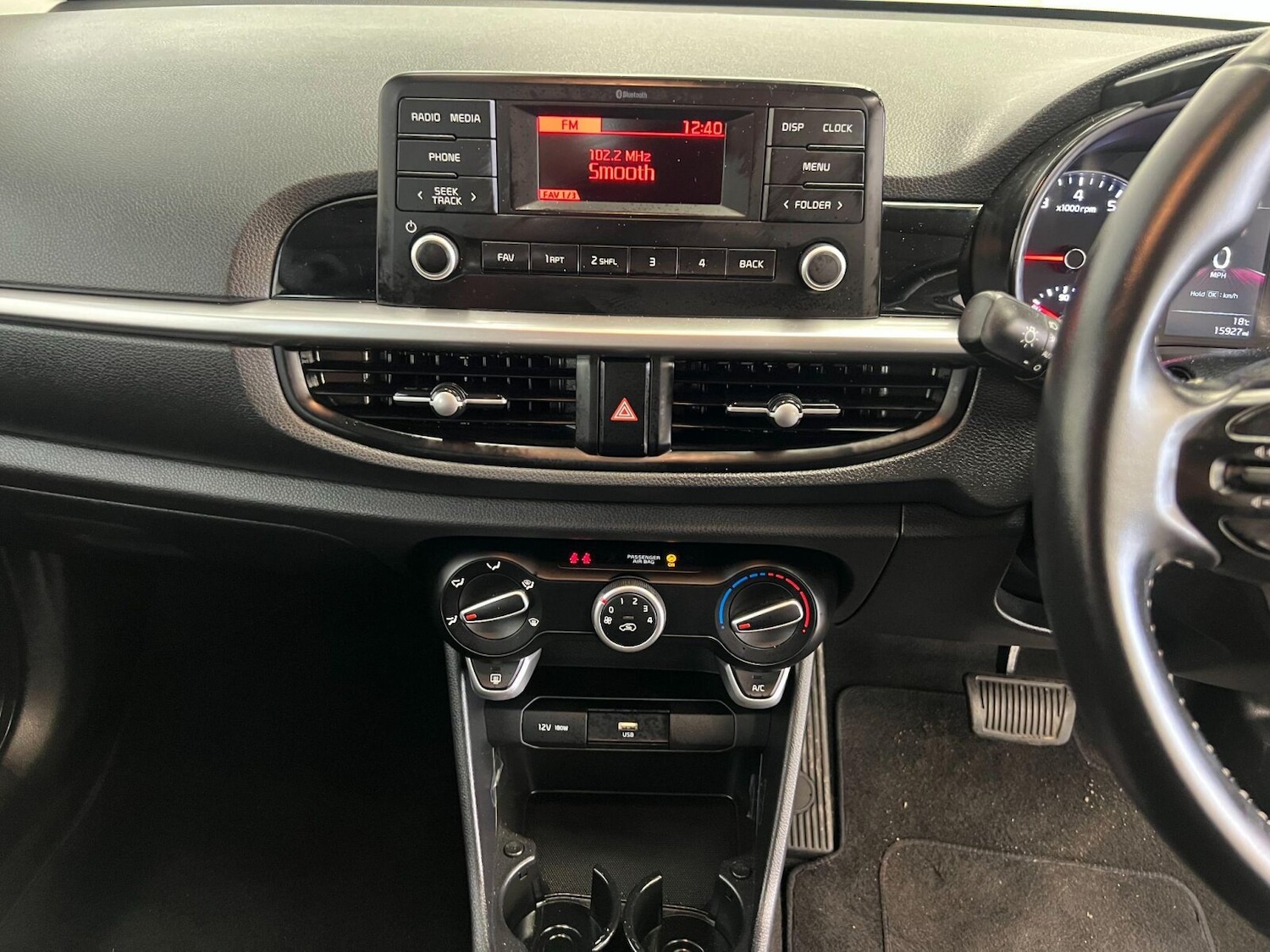 Used Kia Picanto 2023 for sale - 76528885: Photo 25