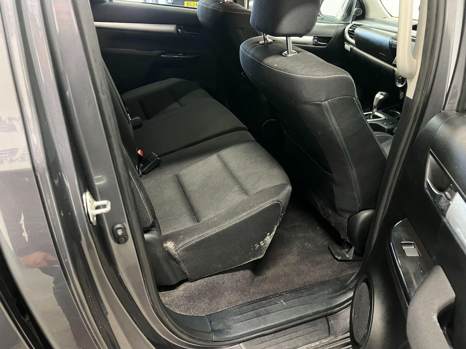 Used Toyota Hilux 2023 for sale - 76375518: Photo 6