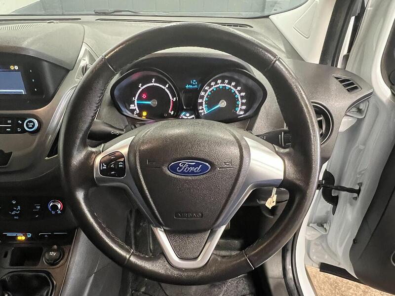 Used Ford Transit Courier 2019 for sale - 76904373: Photo 25