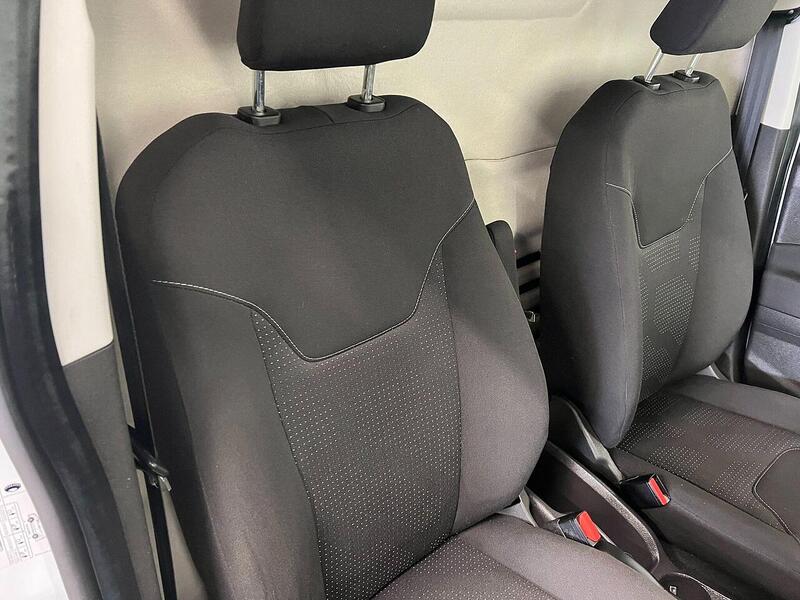 Used Ford Transit Courier 2019 for sale - 76904373: Photo 9