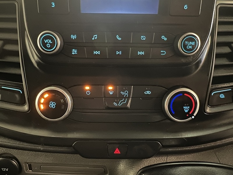 Used Ford Transit 2023 for sale - 76903899: Photo 25