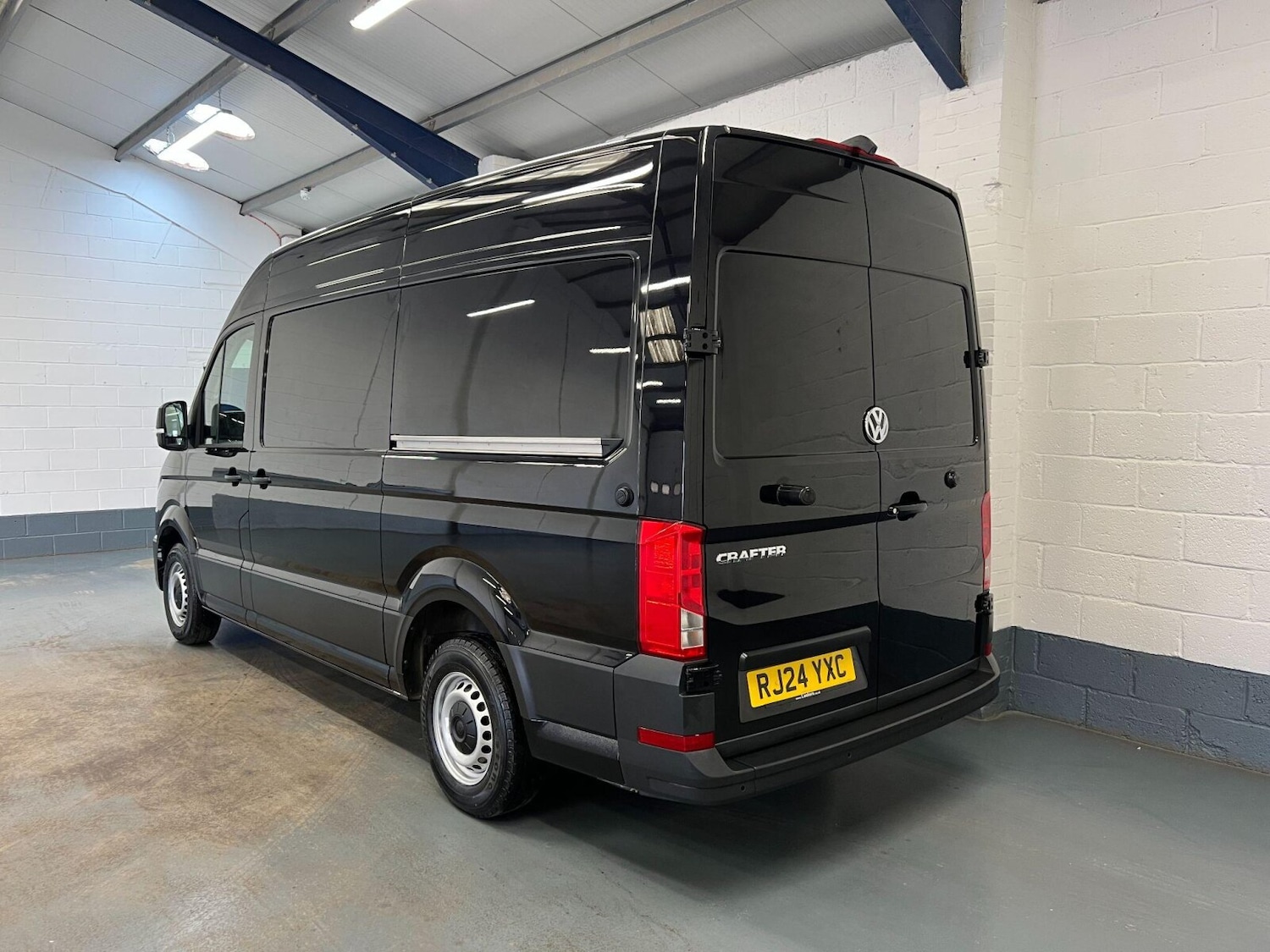 Used Volkswagen Crafter 2024 for sale - 76229401: Photo 5