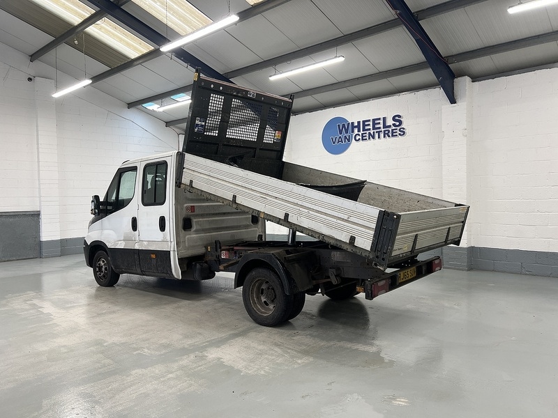 Used Iveco Daily 2015 for sale - 77521596: Photo 2