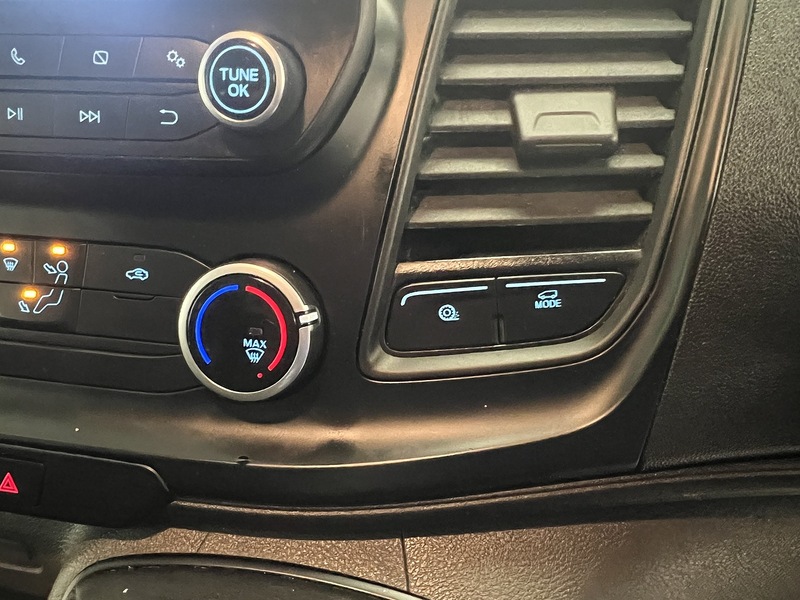 Used Ford Transit 2024 for sale - 77409117: Photo 42