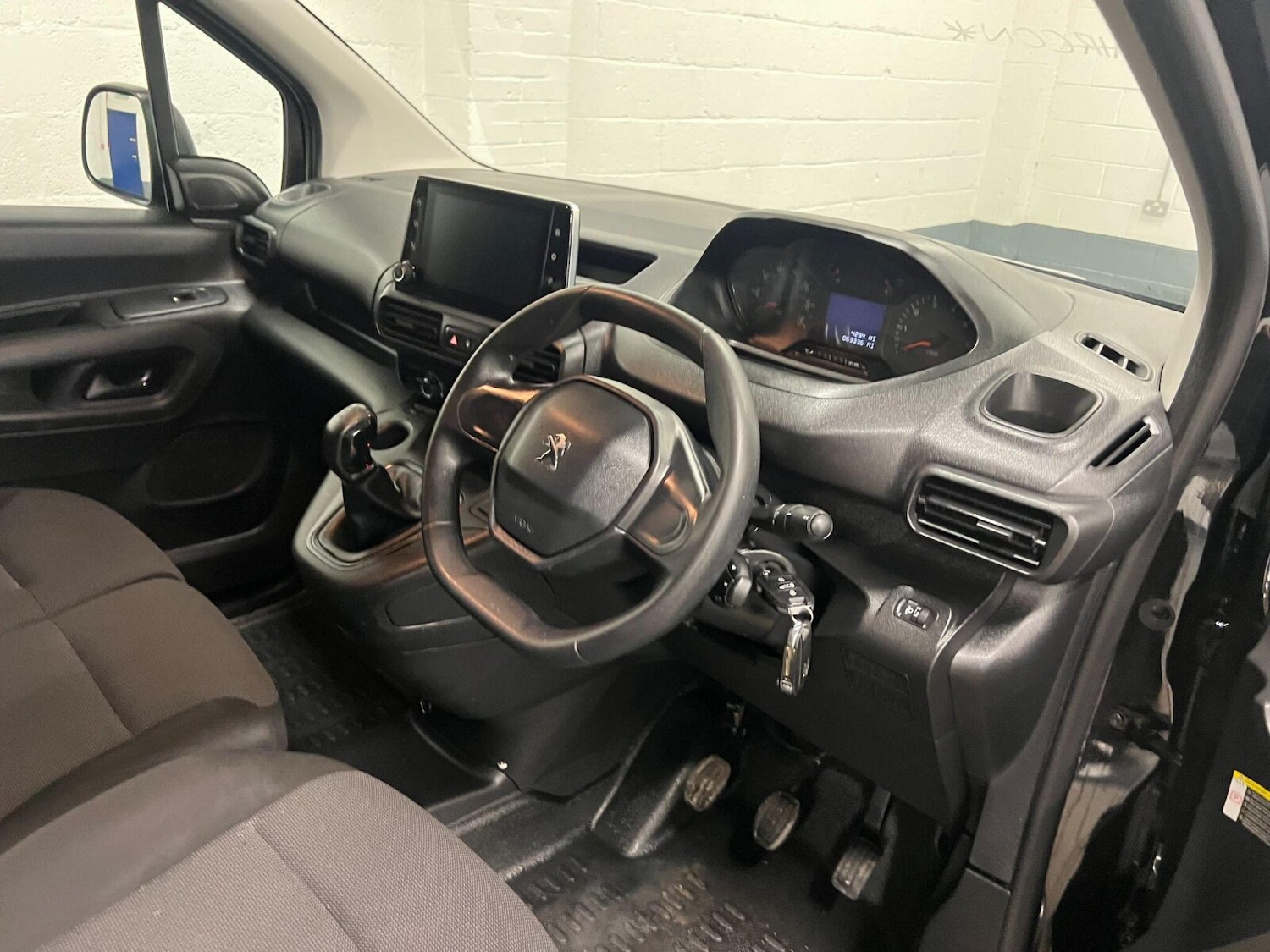 Used Peugeot Partner 2021 for sale - 76086506: Photo 13