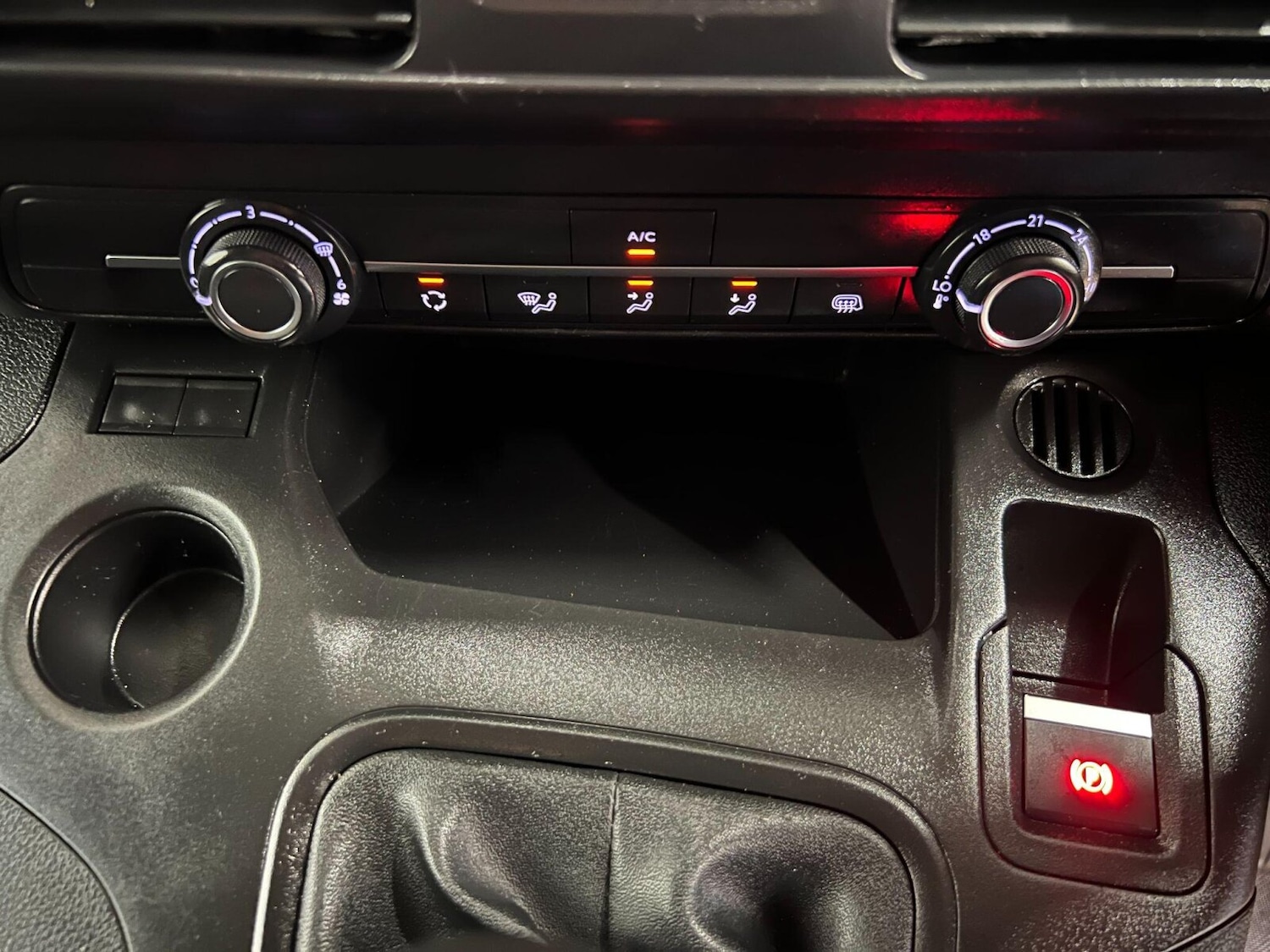 Used Peugeot Partner 2021 for sale - 76086506: Photo 15