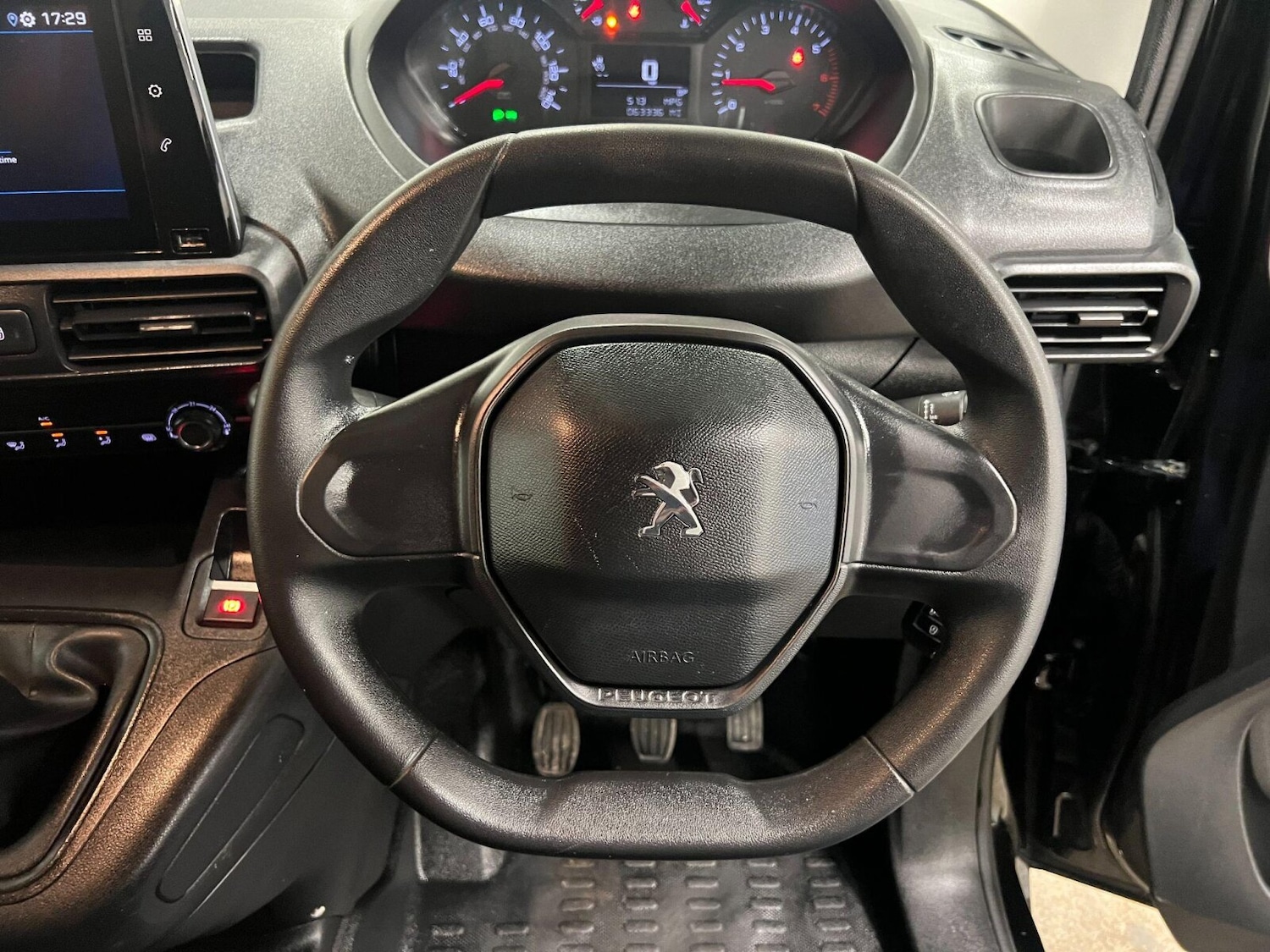 Used Peugeot Partner 2021 for sale - 76086506: Photo 26