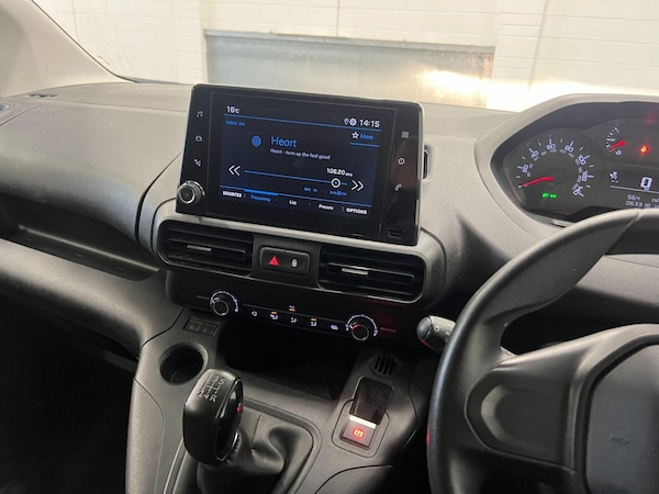 Used Peugeot Partner 2021 for sale - 76086506: Photo 7