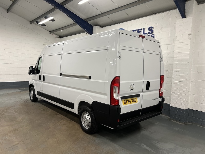 Used Vauxhall Movano 2024 for sale - 77046206: Photo 3