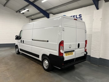 Used Vauxhall Movano 2024 for sale - 77046206: Photo