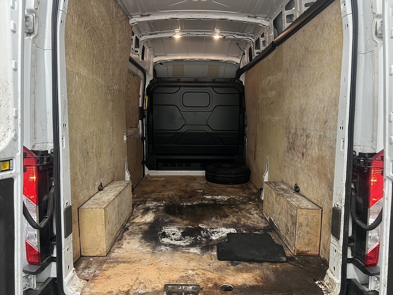 Used Ford Transit 2024 for sale - 78031133: Photo 5