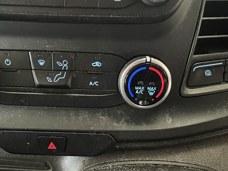 Used Ford Transit 2024 for sale - 78031133: Photo 9