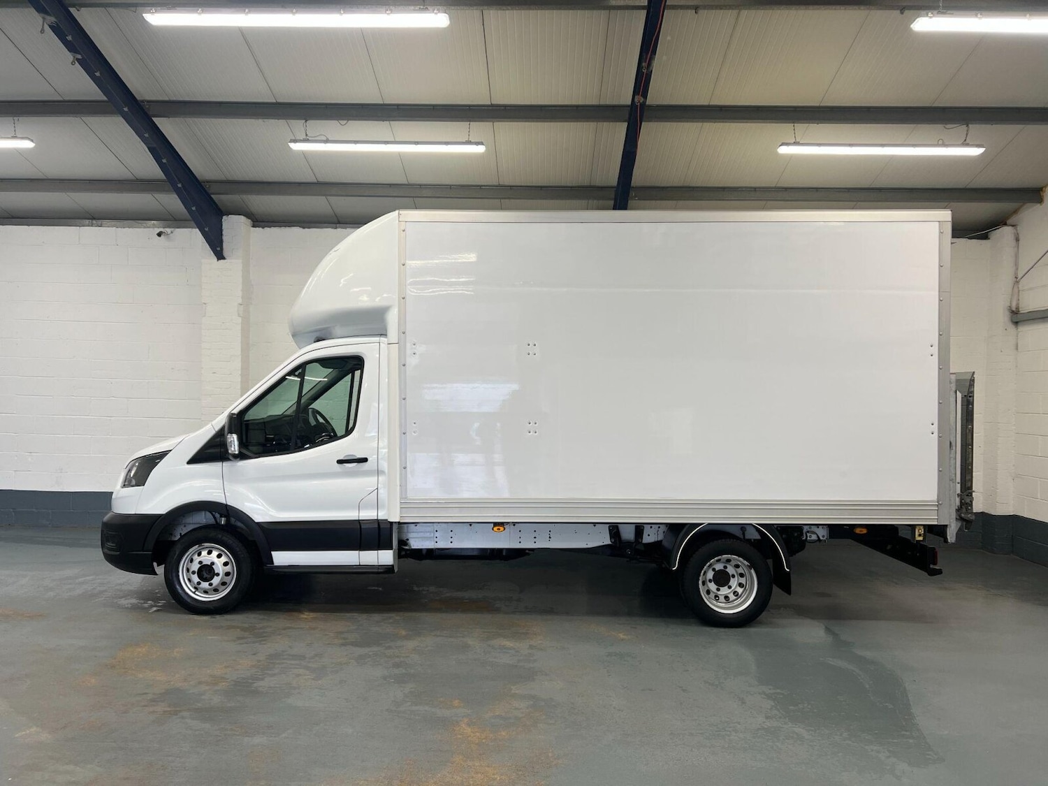 Used Ford Transit 2022 for sale - 76872508: Photo 2