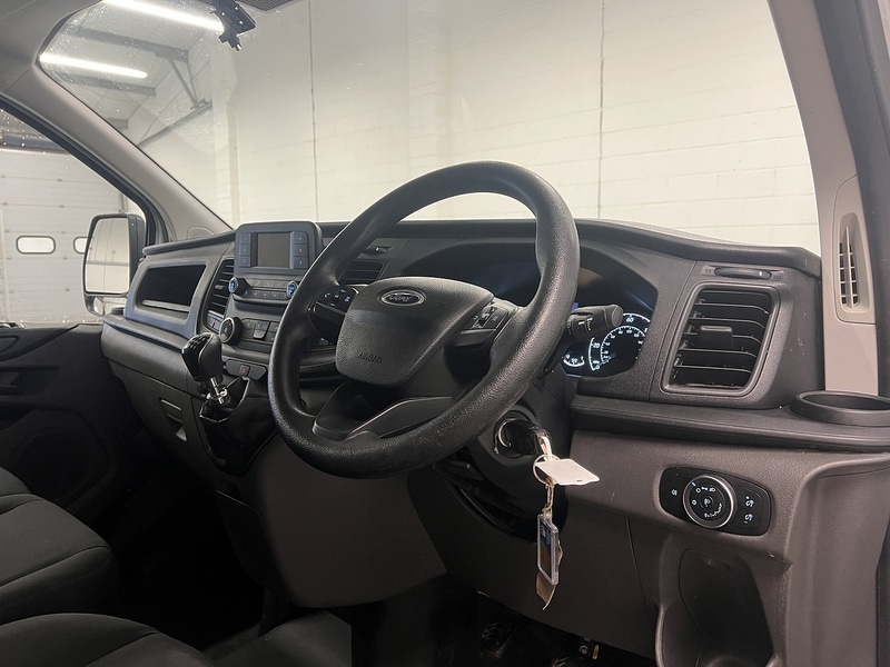 Used Ford Transit Custom 2023 for sale - 77543622: Photo 6