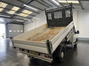 Used Maxus Deliver 9 2024 for sale - 79436305: Photo