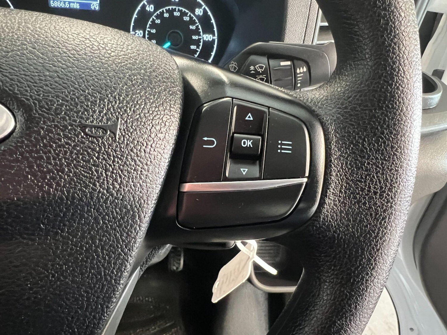 Used Ford Transit 2024 for sale - 76872864: Photo 20