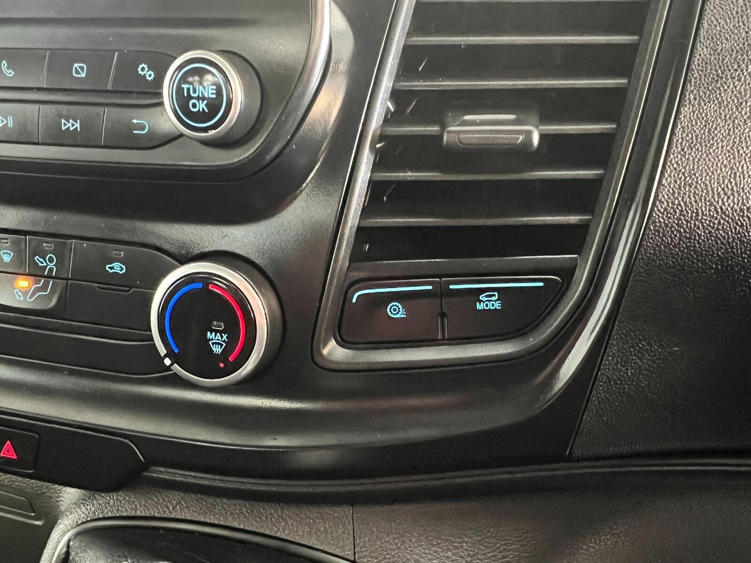 Used Ford Transit 2024 for sale - 76872864: Photo 24