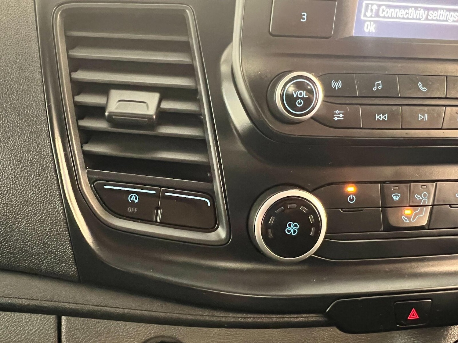 Used Ford Transit 2024 for sale - 76872864: Photo 26