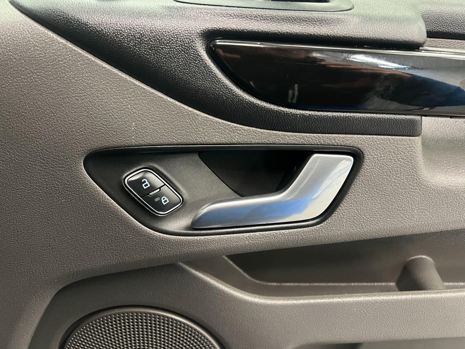 Used Ford Transit Custom 2022 for sale - 76738314: Photo 11