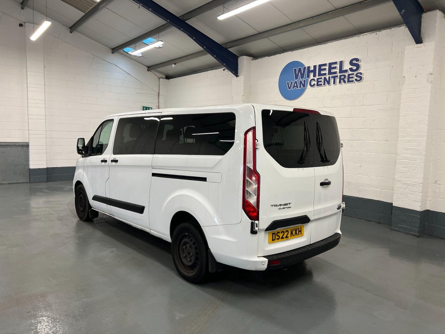 Used Ford Transit Custom 2022 for sale - 76523599: Photo 2