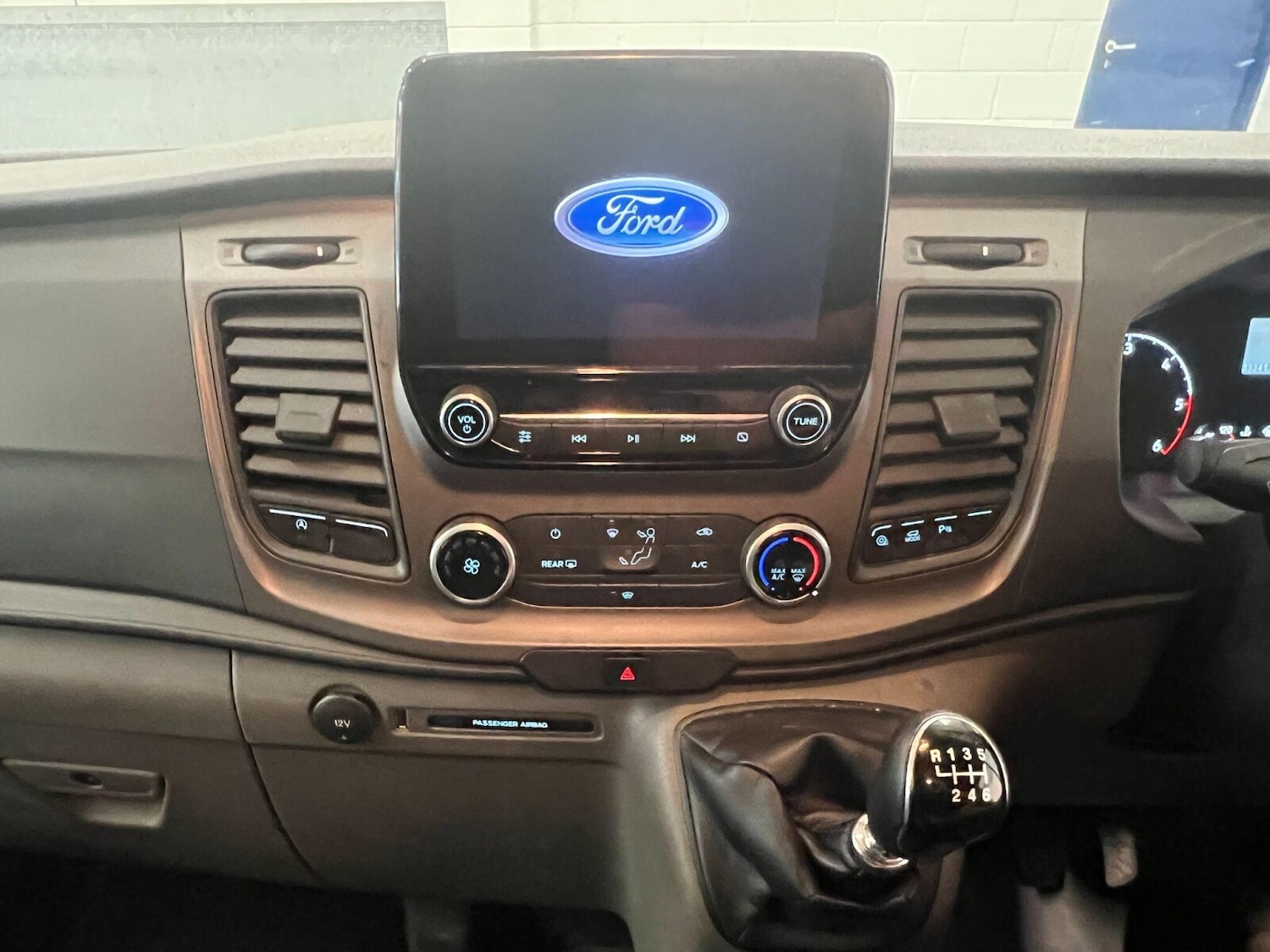 Used Ford Transit Custom 2022 for sale - 76523599: Photo 9