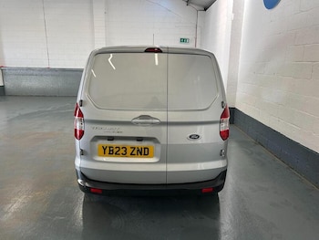 Used Ford Transit Courier 2023 for sale - 76904126: Photo