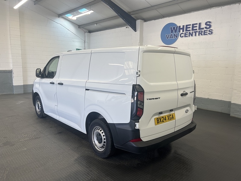 Used Ford Transit Custom 2024 for sale - 78054228: Photo 2