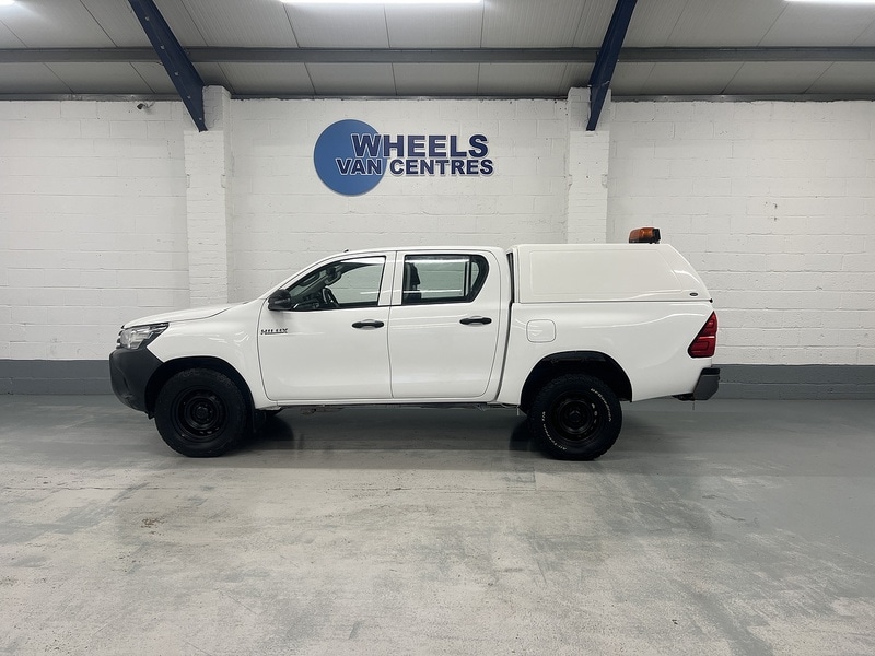 Used Toyota Hilux 2020 for sale - 77465220: Photo 2