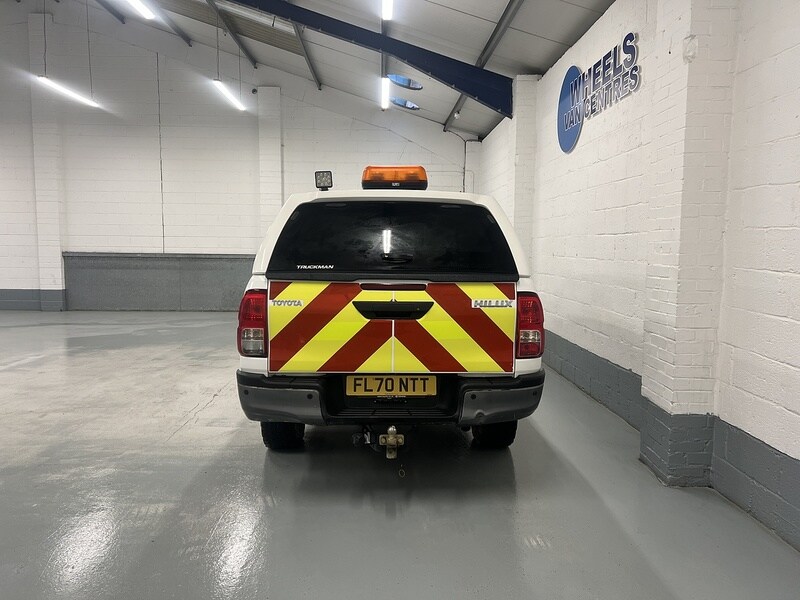 Used Toyota Hilux 2020 for sale - 77465220: Photo 4