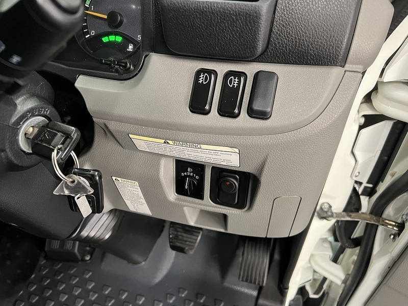 Used Mitsubishi Canter 2022 for sale - 76950826: Photo 18