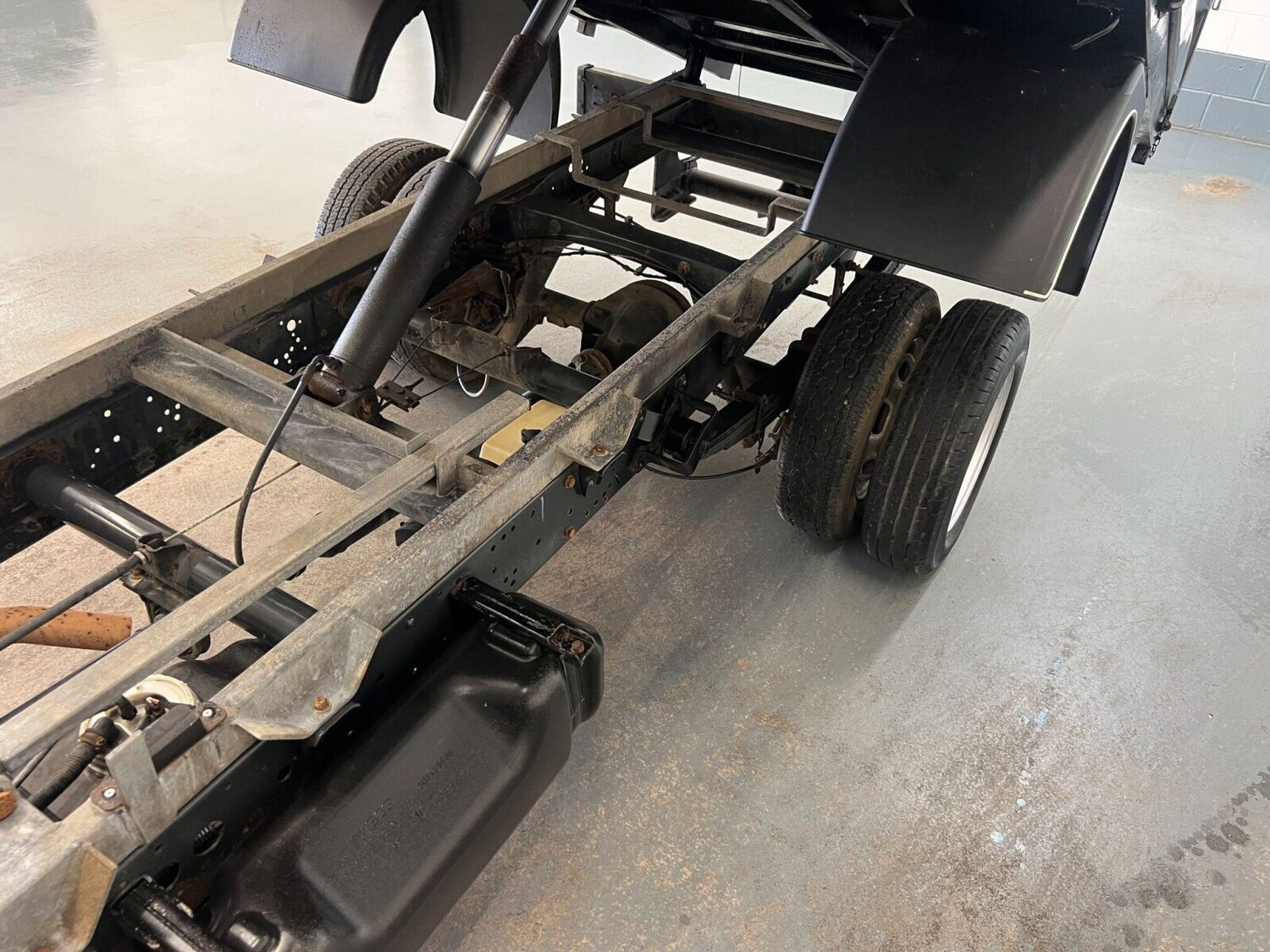 Vehicle 33