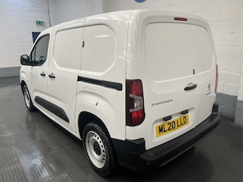 Used Peugeot Partner 2020 for sale - 79436509: Photo