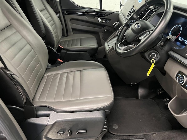 Used Ford Tourneo Custom 2022 for sale - 76289748: Photo 10