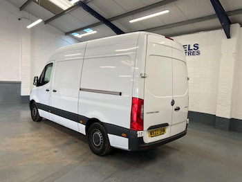 Used Mercedes-Benz Sprinter 2022 for sale - 76221861: Photo 2